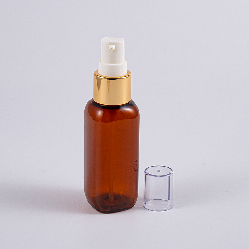 여행용 펌프가 있는 50ml Petg 정사각형 모양 병 사용