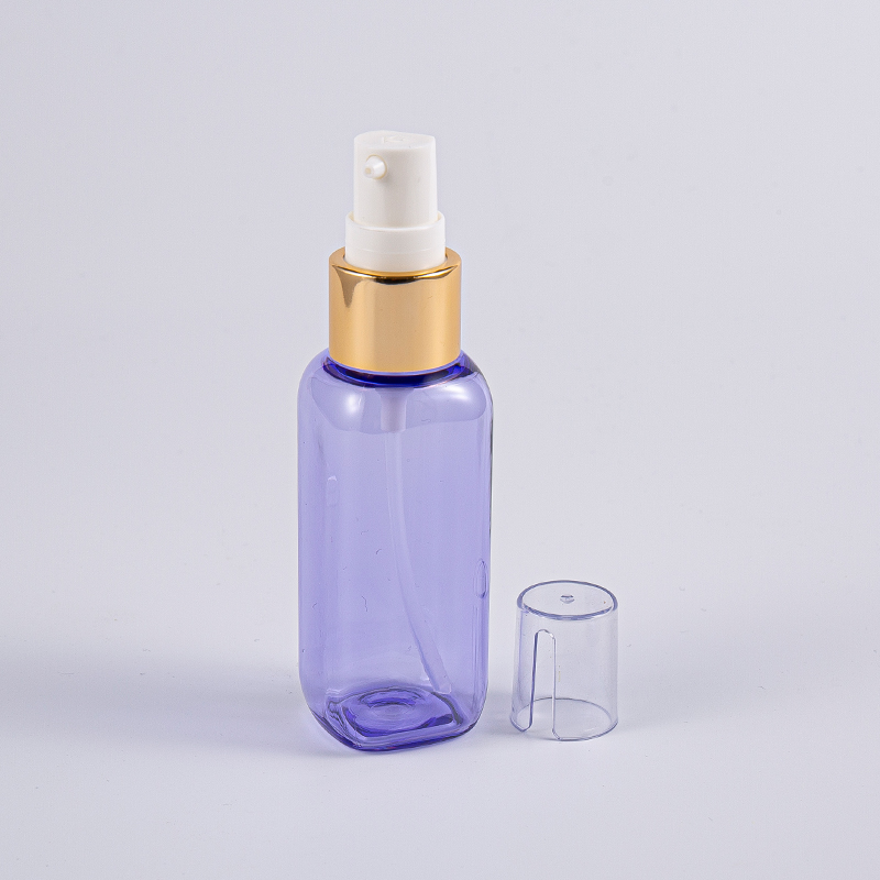 여행용 펌프가 있는 50ml Petg 정사각형 모양 병 사용